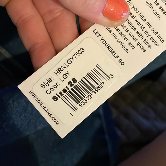 Hudson Blair high rise straight leg jeans - Picture 4 of 7